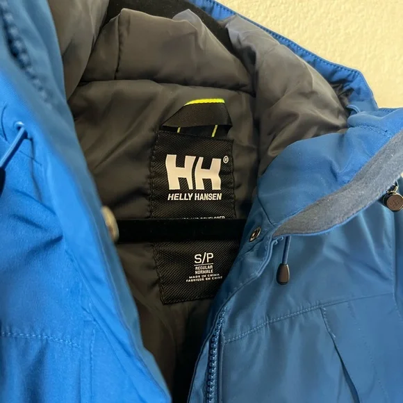 HELLY HANSEN FRIDA INSULATED WINTER PARKA - Picture 2 of 16